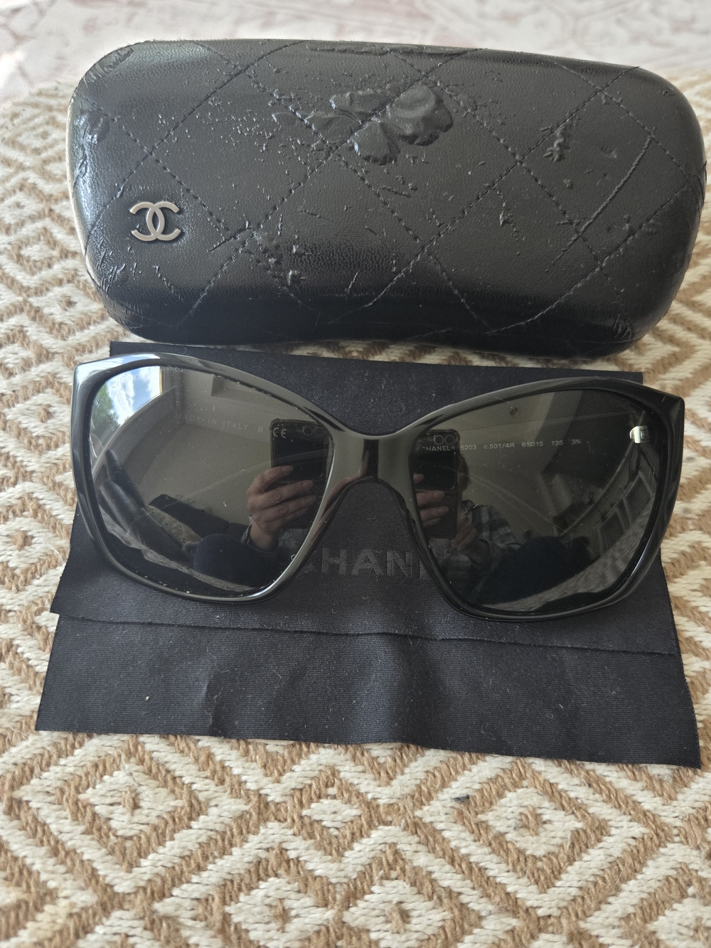CHANEL Black Oversized Women's Sunglasses With COA - Picture 9 of 16